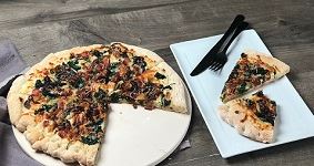 Caramelized Onion, Bacon and Spinach Pizza