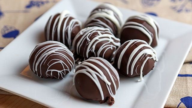 Dark Chocolate Truffles