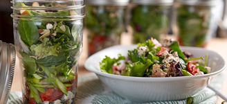 Spring Strawberry Salad Cups
